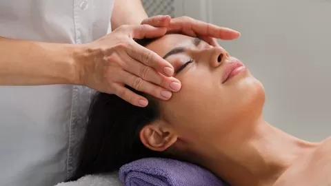 Fully Accredited Course! Learn the massage techniques of Indian Head Massage to take your clients into total relaxation!