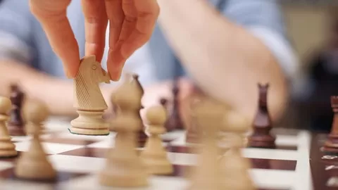Learn How To Be a Chess Master