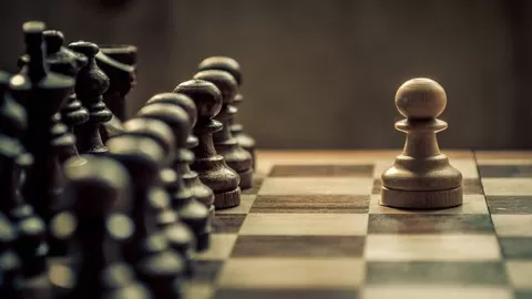 How to analyze positions and play chess like the greats!