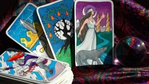 EASY! The largest tarot course online.