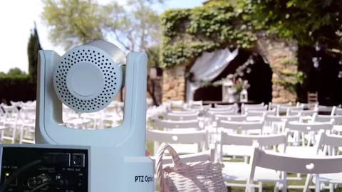 Calling Wedding Photographers... Here's how you can add live streaming to your next job