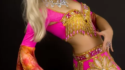 Belly Dance Moves to Get You Movin' and Groovin'