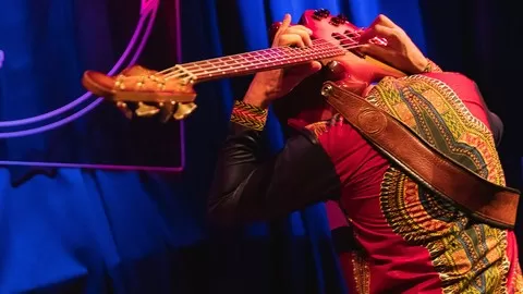 How to play bass guitar with an AUTHENTIC AFRICAN feel.....regardless of where you were born.