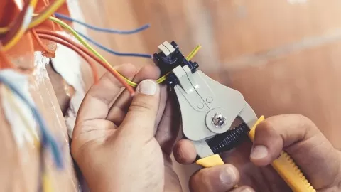 A Course from Electrician Basics