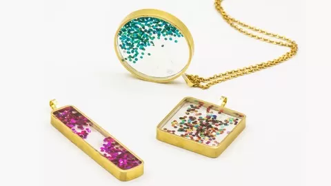 How to make resin jewelry in the brass frame with glitter