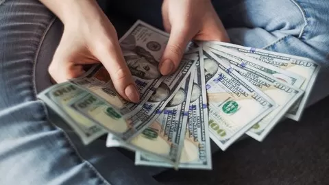 A Done-for-You Six-Figure Affiliate Marketing Strategy!