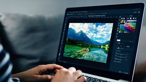In this Adobe Photoshop CC Beginner Course you will learn how to edit your very first photo like a pro.