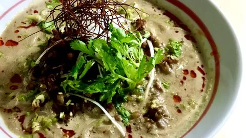 Welcome to Vegan ! Try to make VEGE RAMEN with my original recipe