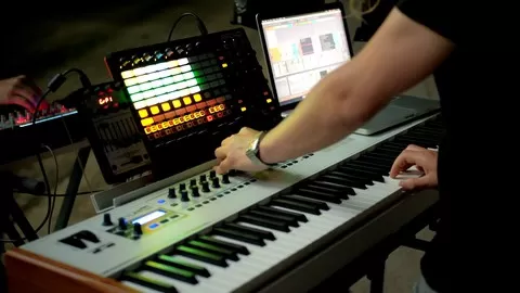 A Complete Overview Of All The Tools and Methods Available for Live Performance in Ableton