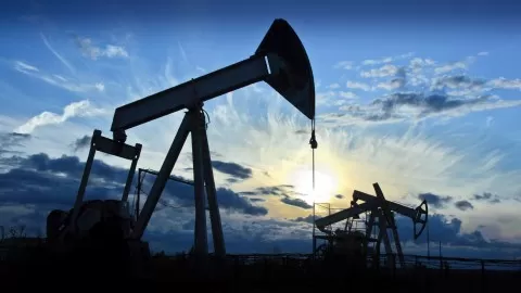 A complete overview of the oil and gas industry from its origin