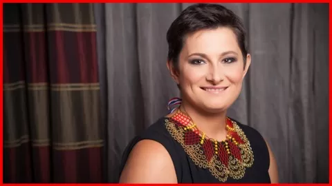 Master a 100-year-old artisan skill of handcrafting Croatian statement jewelry