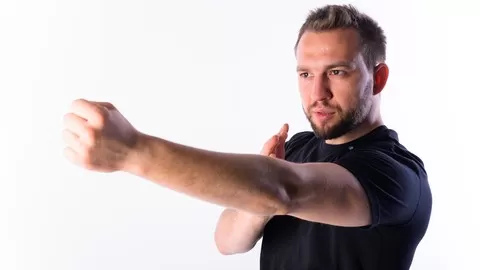 Learn the basic form of Wing Chun Kung Fu