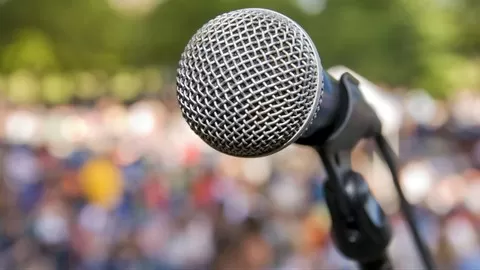 Learn the art of confident public speaking.
