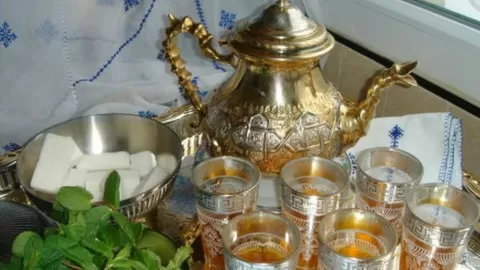 Let's enjoy the wonderful and refreshing Moroccan tea together