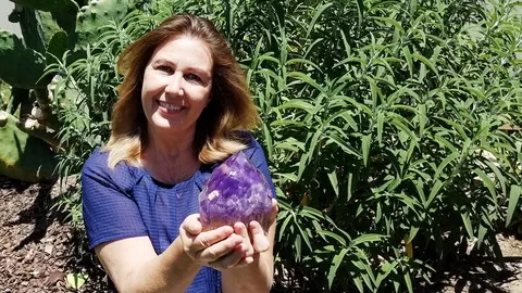 Using Crystals during Meditation to Heal Physical
