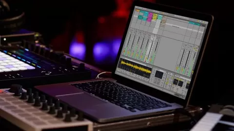Learn How To Record A DJ Mix In Ableton Live Using The Tools In Ableton for beginners.