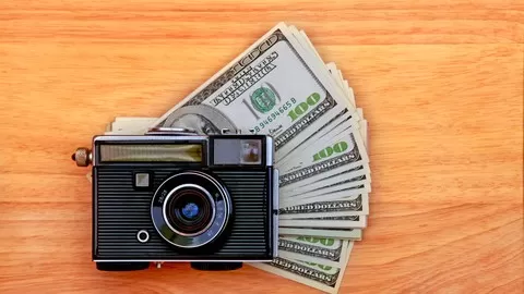 Learn how to create income from your photography with the help of a professional photographer