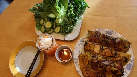 Vietnamese Crepes with Meat or Vegetarian Filling