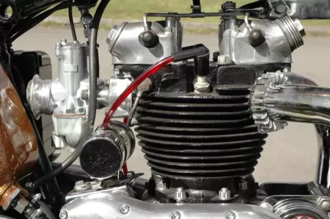 Learn how internal combustion engines work!