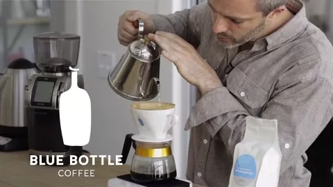 Learn what it takes to brew an amazing cup of coffee by hand! Go behind-the-scenes with celebrated California roaster Blue Bottle for a one-hour class on sou...
