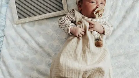 Part One: The beginning: The "4th trimester" - 0 - 6 months