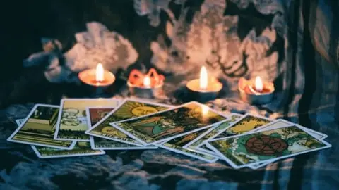 Basics Tarot cards certification course ! Conquer your Psychic Abilities and predict accurately in a professional level.